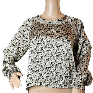 Kenny silk schooner boat novelty printed long sleeve blouse. Hi low hem. Size M